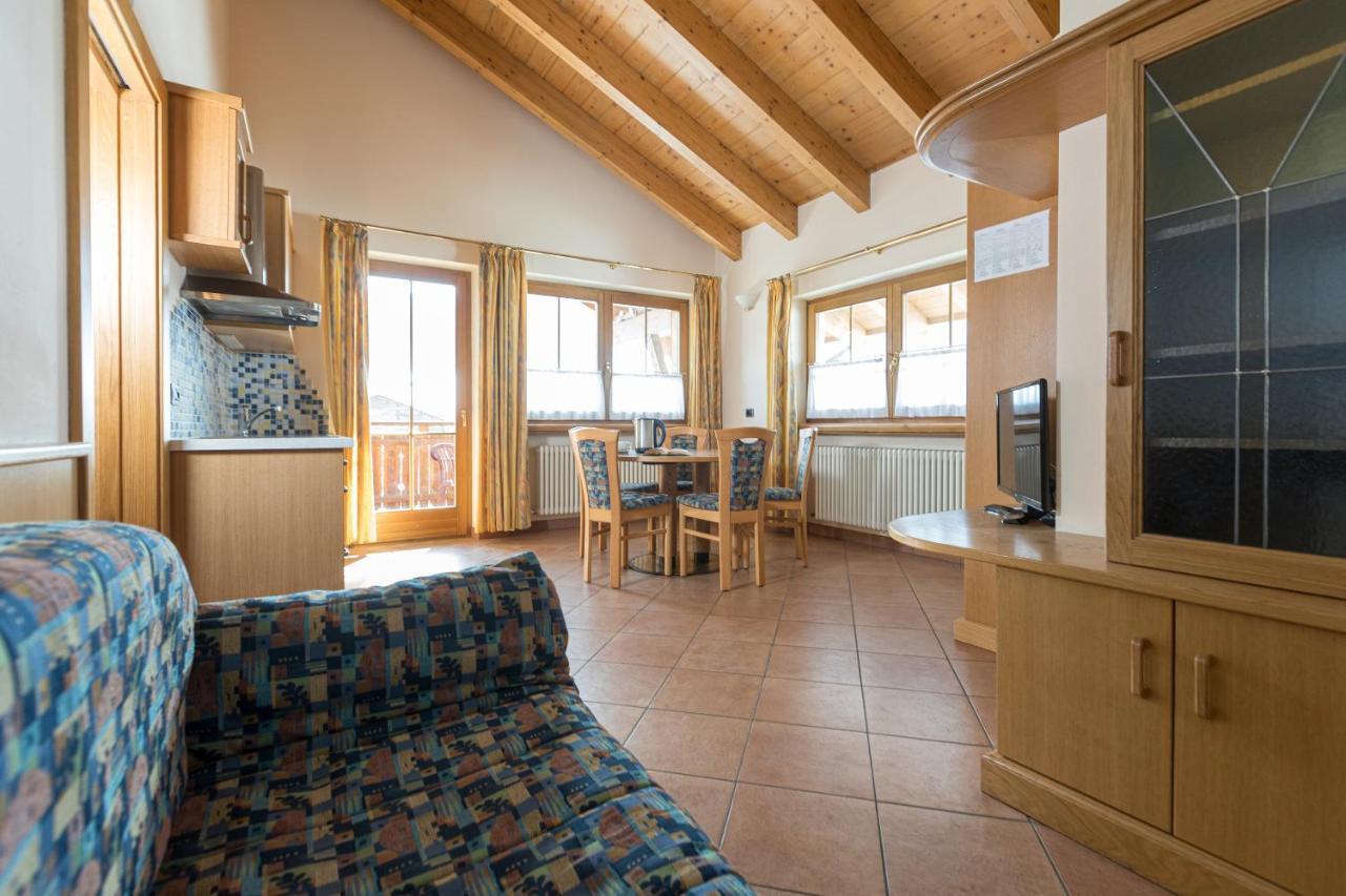Miky House - Appartamenti Abar Livigno Eksteriør billede