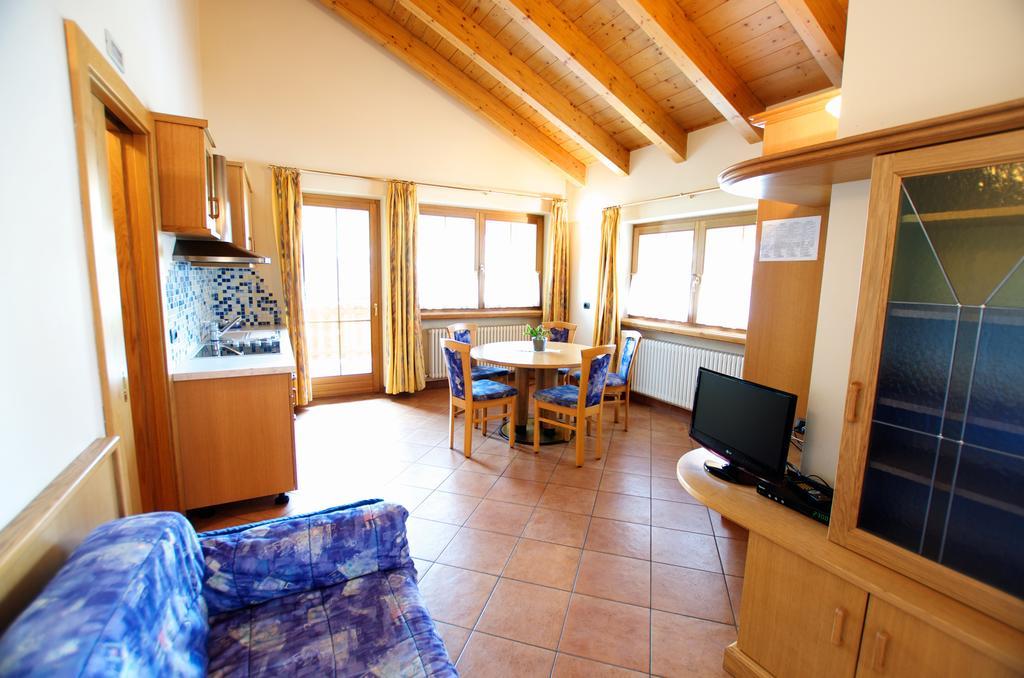 Miky House - Appartamenti Abar Livigno Værelse billede